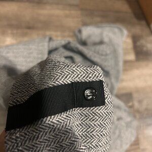 Lululemon tube scarf